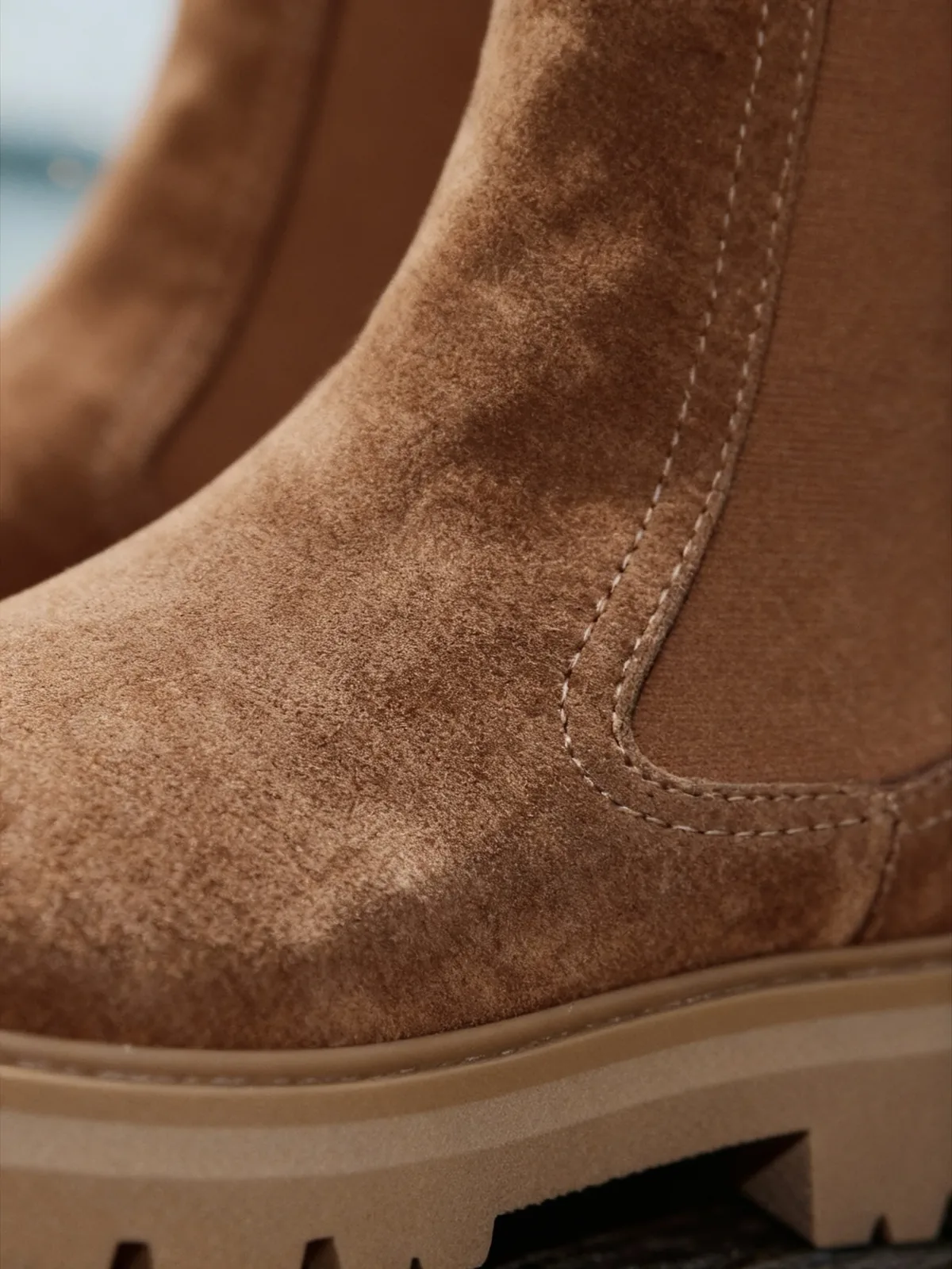Gianluca Pisati autumn editorial, Italian footwear lifestyle